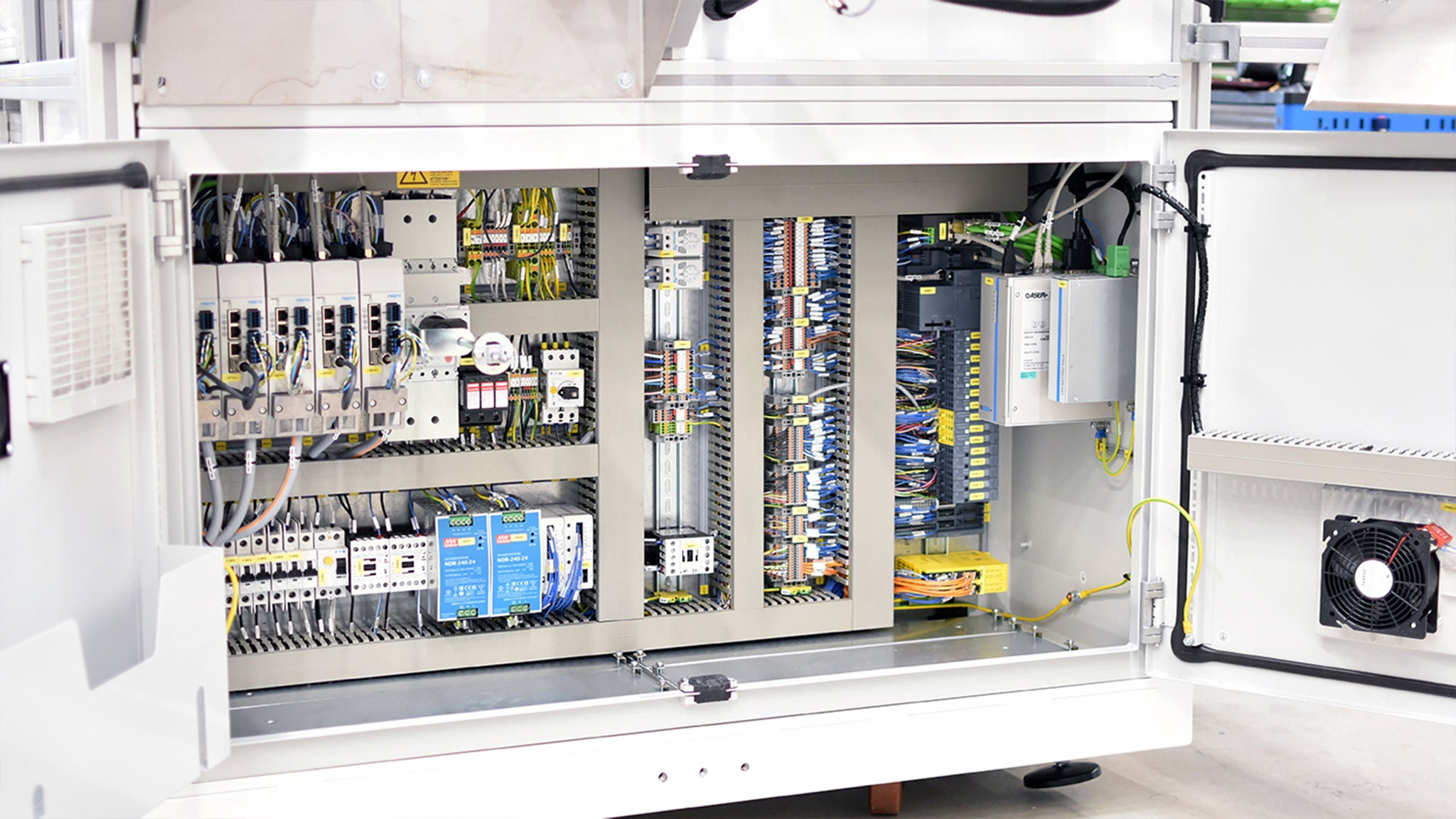 Switchgear systems and control cabinets uses products from Rittal and Eplan Data Portal
