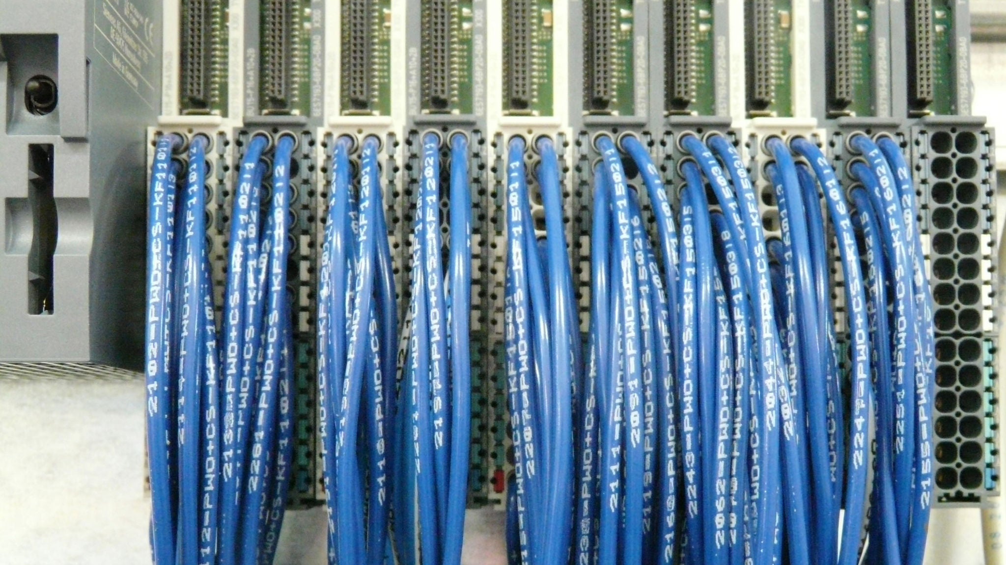 alexander-buerkle-story-draehte-werden-automatisch-beschriften