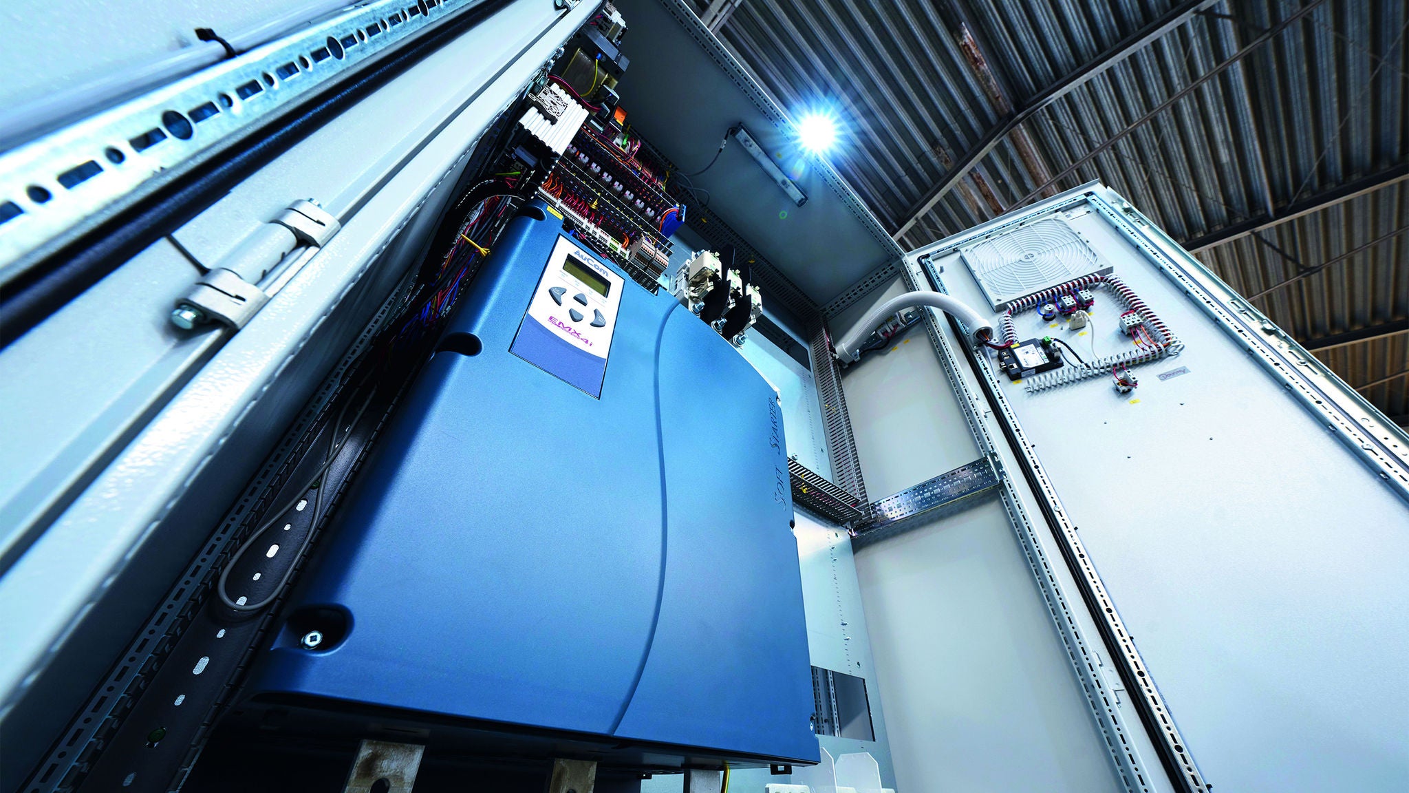 vx-se-freistehendes-gehäuse