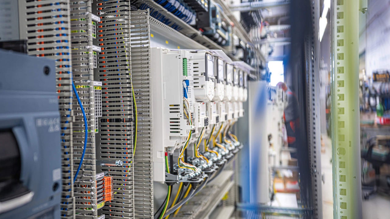 kreuzpointner-switchgear-system-construction