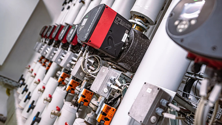 O Grupo Kreutzpointner planeja projetos complexos em tecnologia de instalações e edifícios e utiliza para isso as ferramentas de planejamento mais modernas.