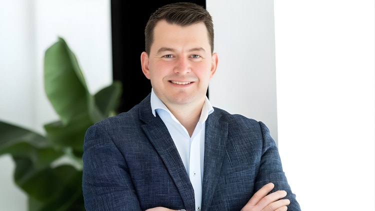 Eugén Ranft, Gerente de Fábrica da Eaton em Hengelo