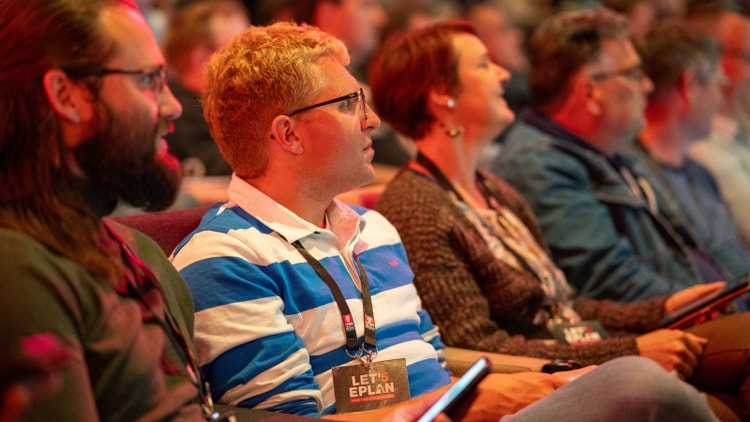 Momentopname uit het publiek van de EPLAN Genius Quiz tijdens Let's EPLAN 2025 event