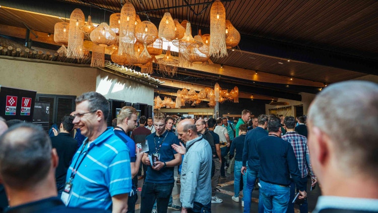 Sfeerbeeld diner Let's EPLAN 2025