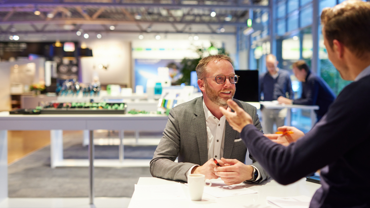 Chris Brouwer vertelt over goed samenwerken tussen de afdelingen